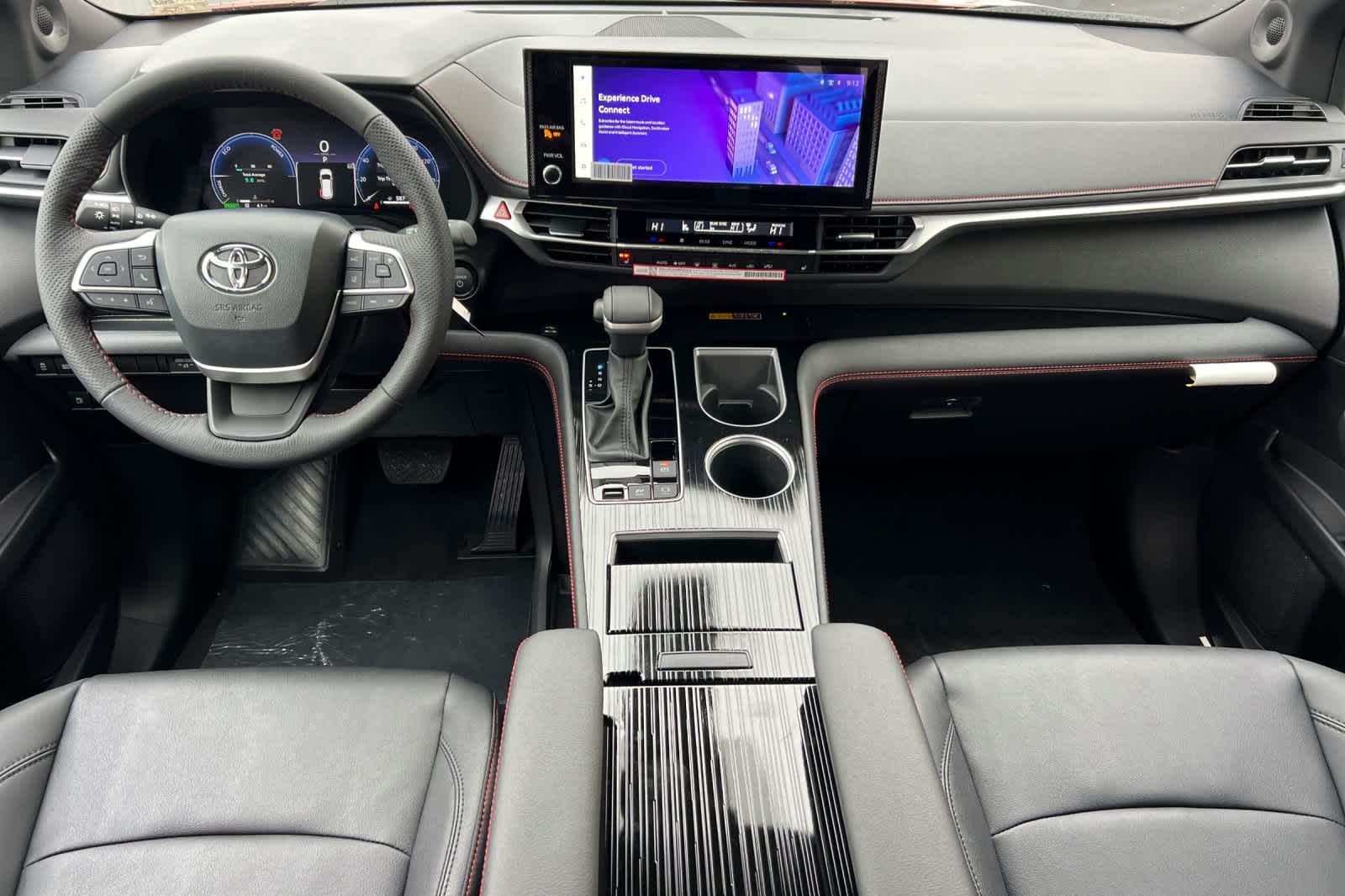 Thumbnail: 2026 Toyota Sienna - 3