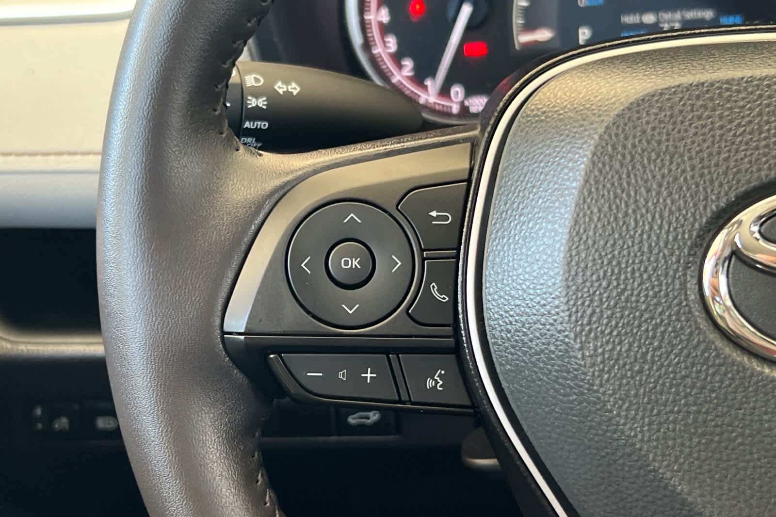 Thumbnail: 2025 Toyota RAV4 - 26