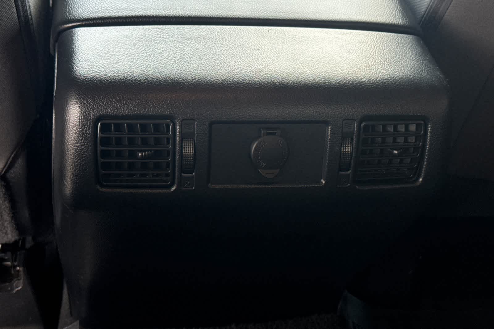 Thumbnail: 2019 Toyota Tundra - 14