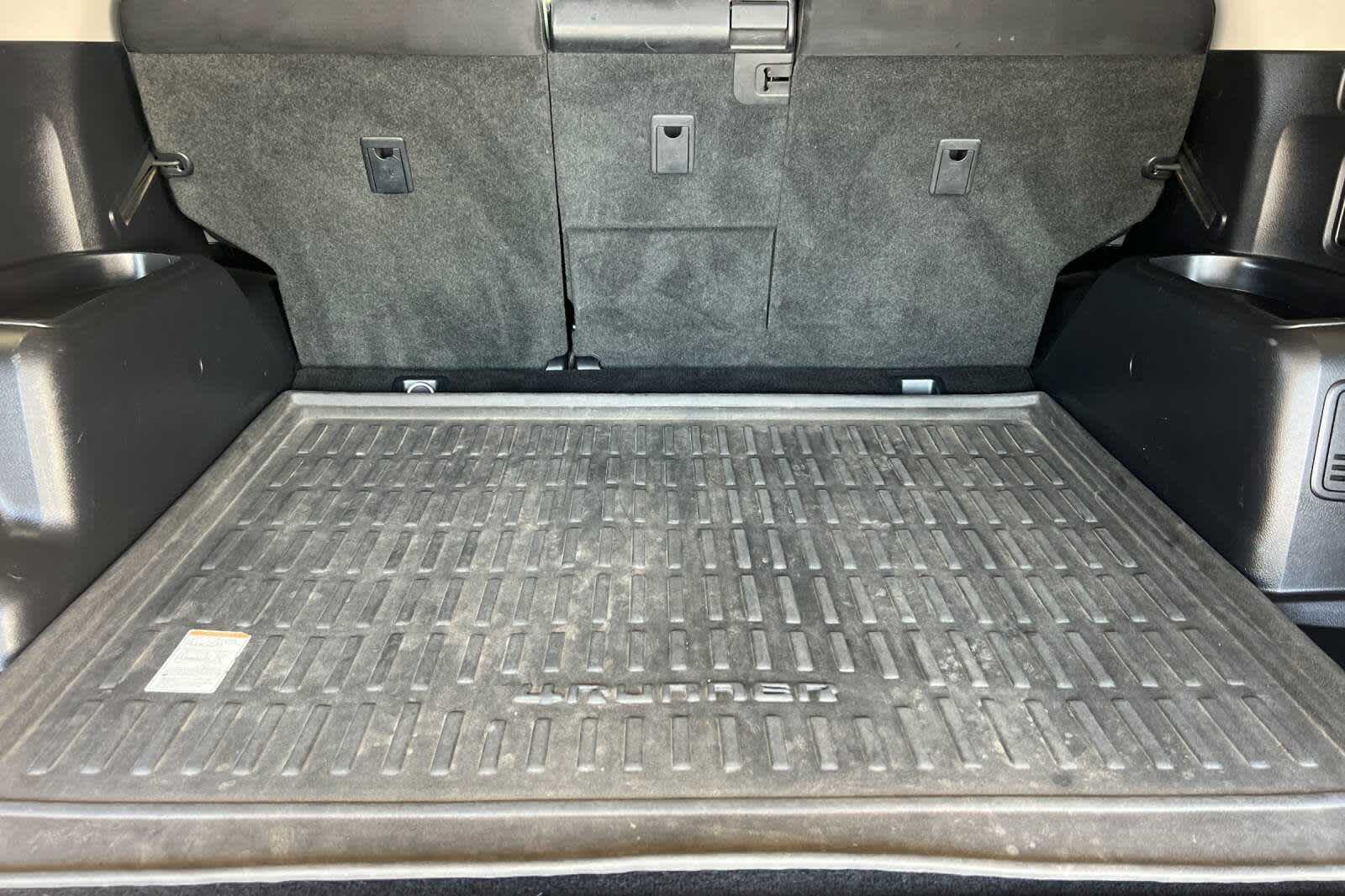 2011 Toyota 4Runner SR5 16