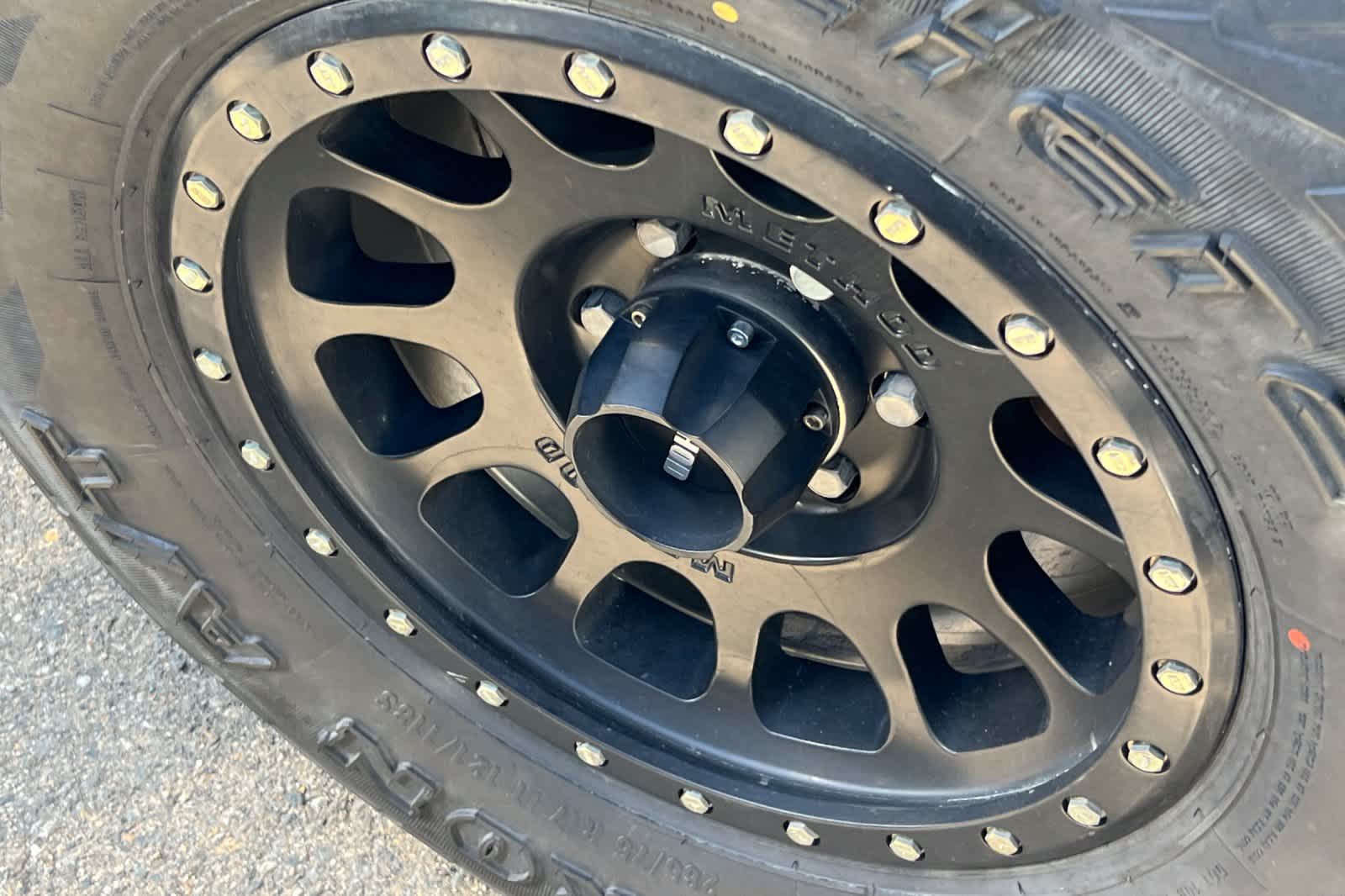 Thumbnail: 2019 Toyota Tacoma - 21
