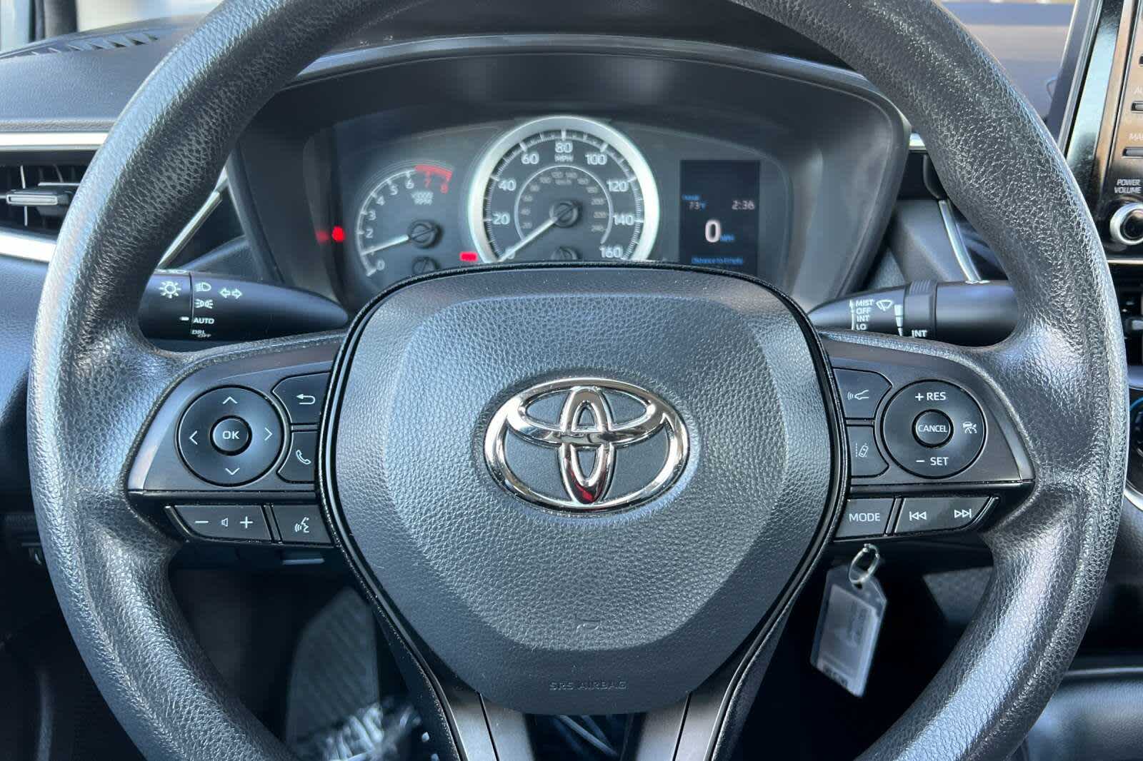 2022 Toyota Corolla LE 22