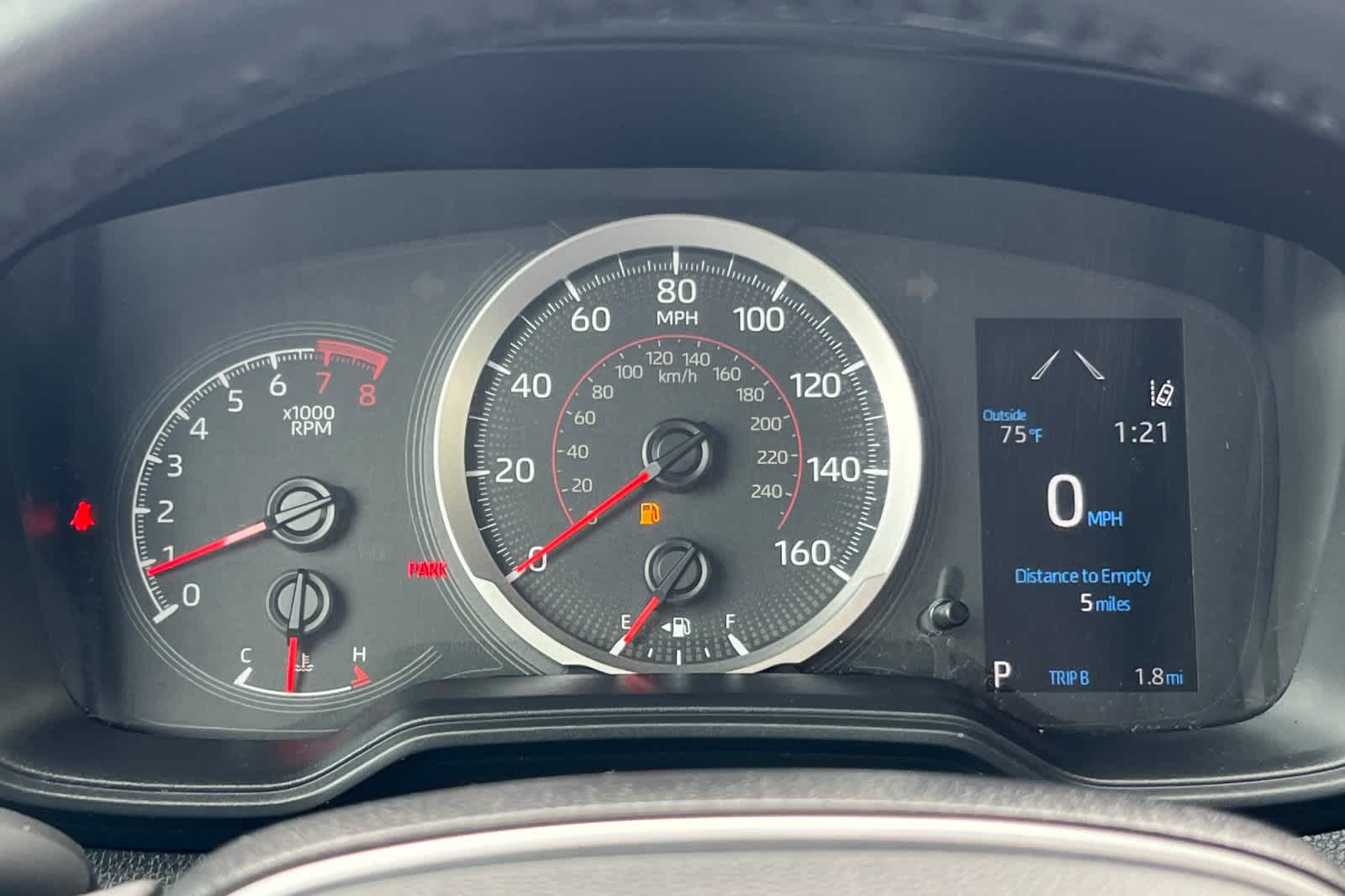 Thumbnail: 2022 Toyota Corolla - 25