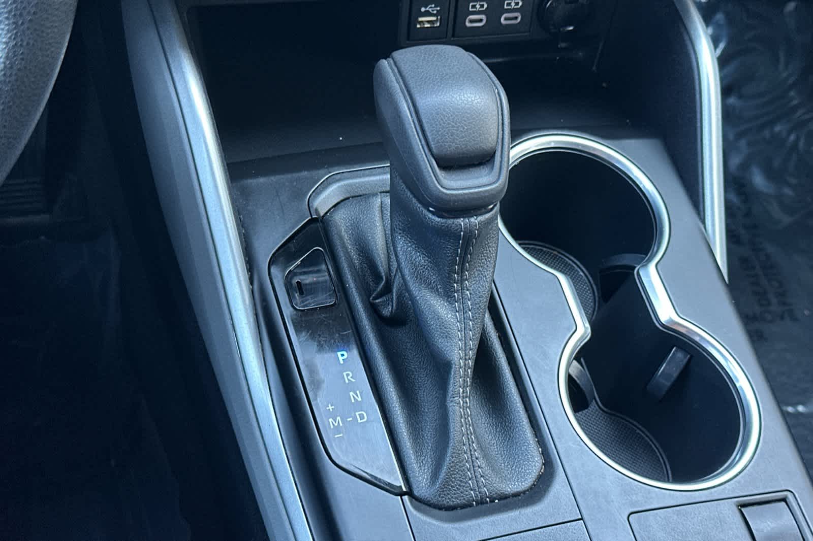 Thumbnail: 2023 Toyota Highlander - 24