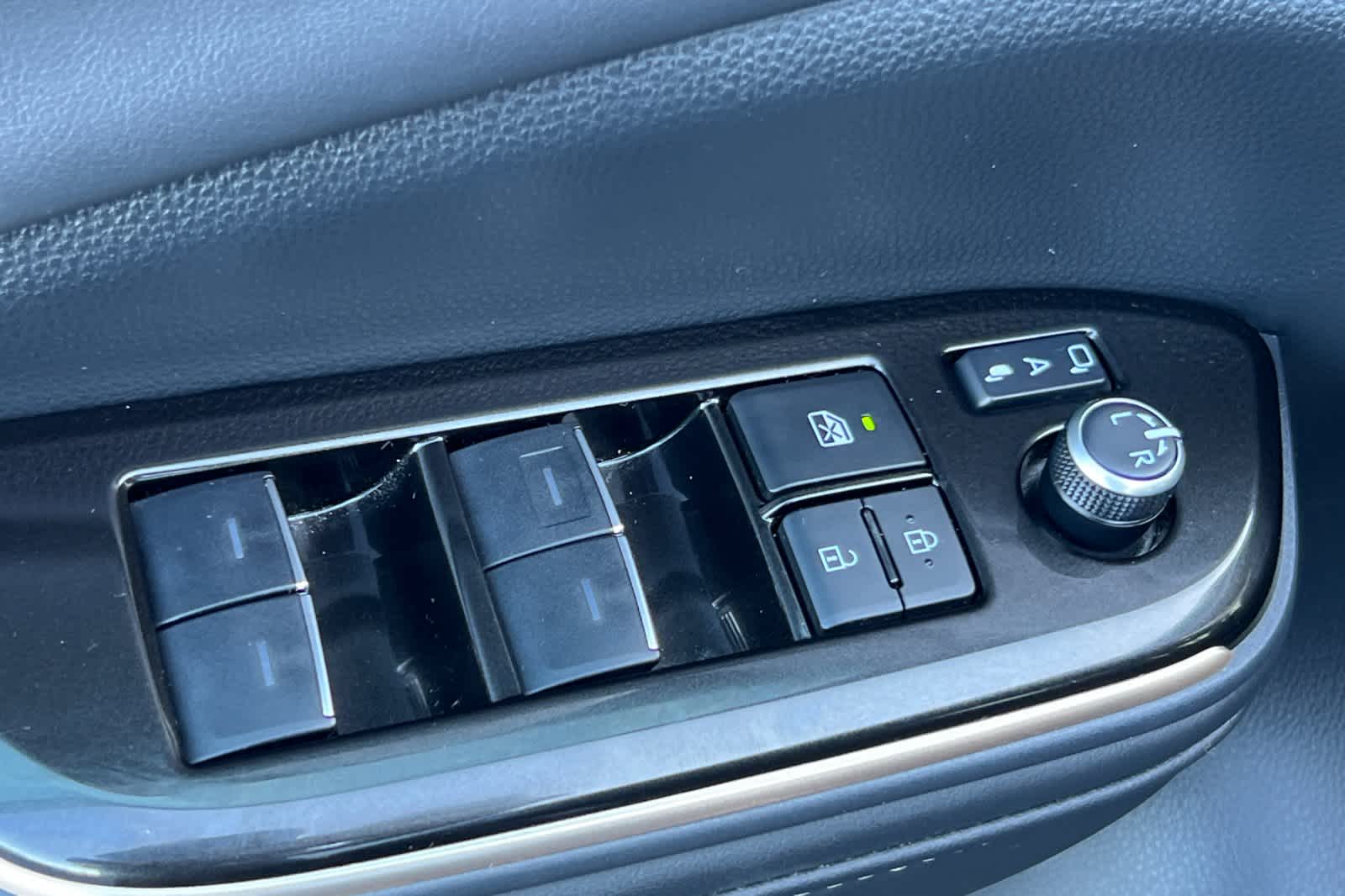 Thumbnail: 2024 Toyota Crown - 13