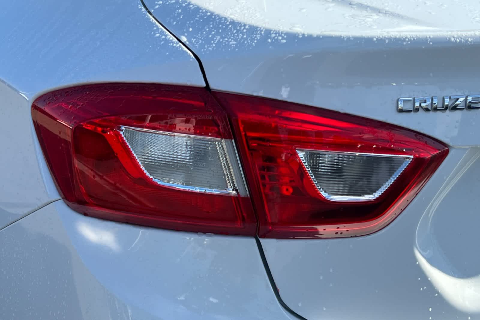 Thumbnail: 2017 Chevrolet Cruze - 15