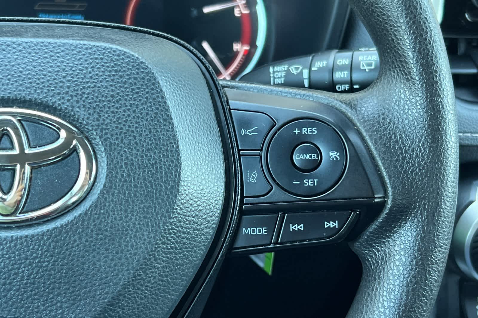 Thumbnail: 2024 Toyota RAV4 - 27