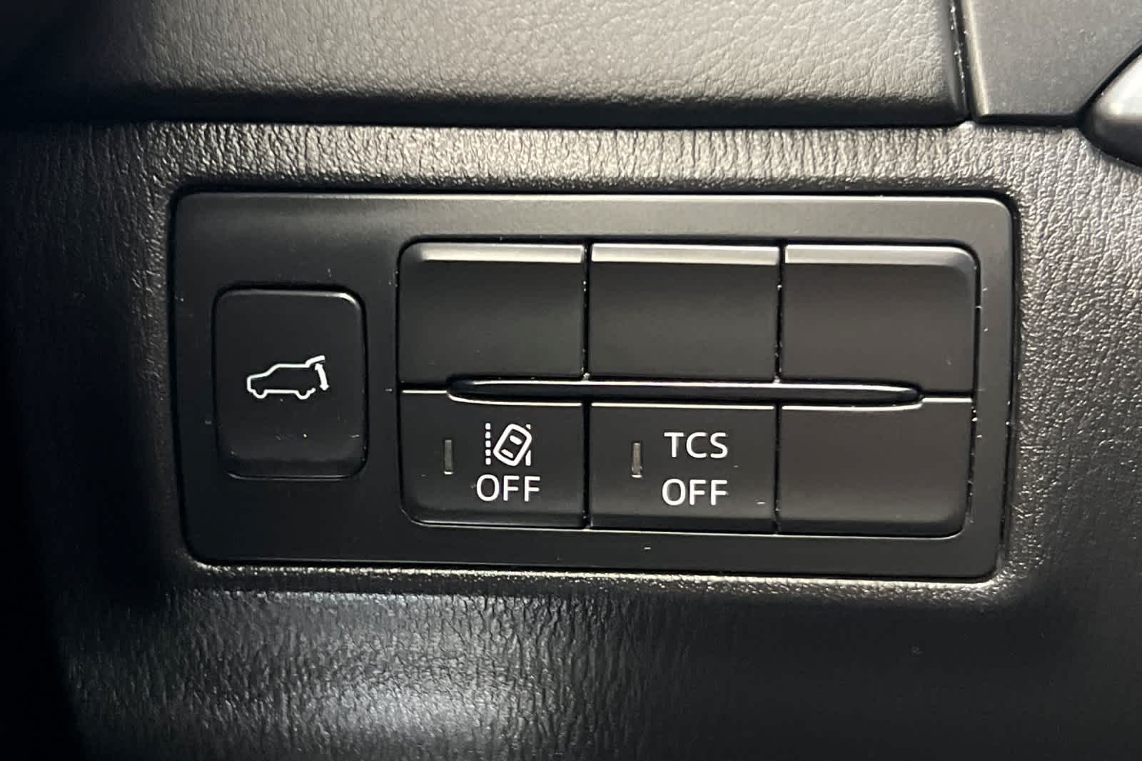 Thumbnail: 2018 Mazda CX-9 - 31