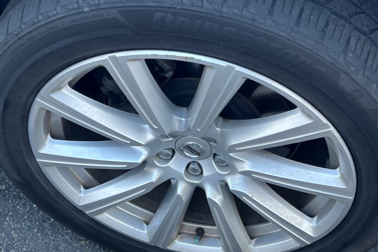 Thumbnail: 2016 Volvo XC90 - 22