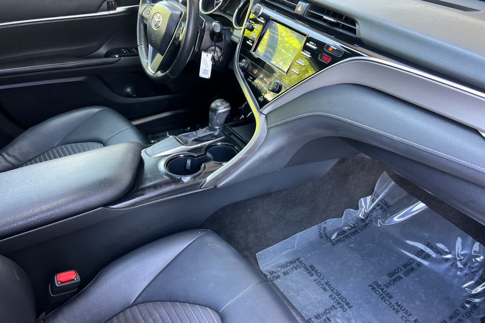 Thumbnail: 2018 Toyota Camry - 15