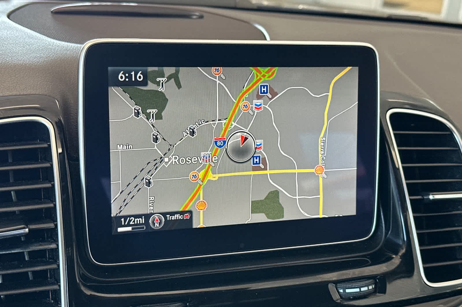 Thumbnail: 2016 Mercedes-Benz GLE - 21