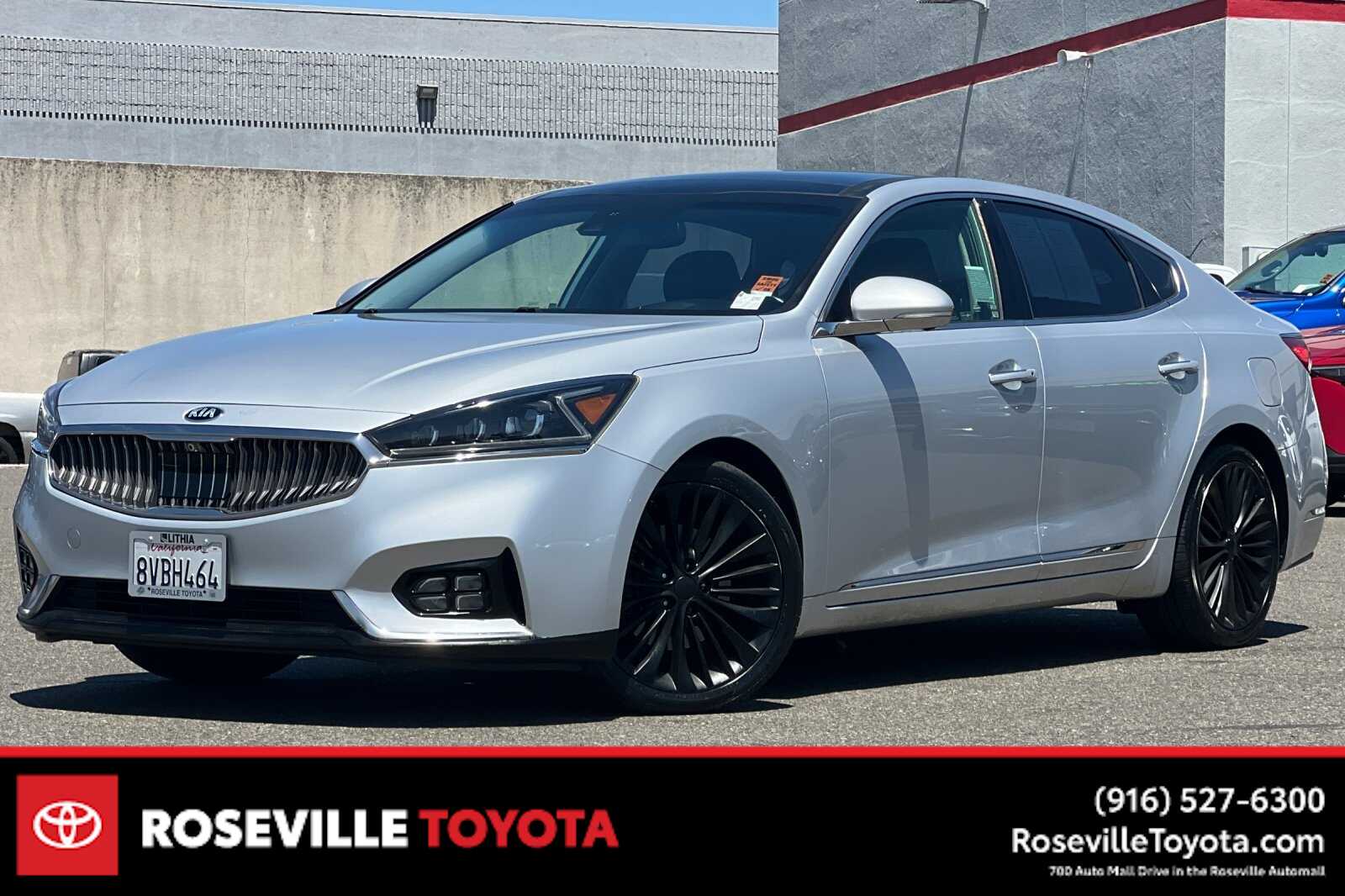Thumbnail: 2017 Kia Cadenza - 1