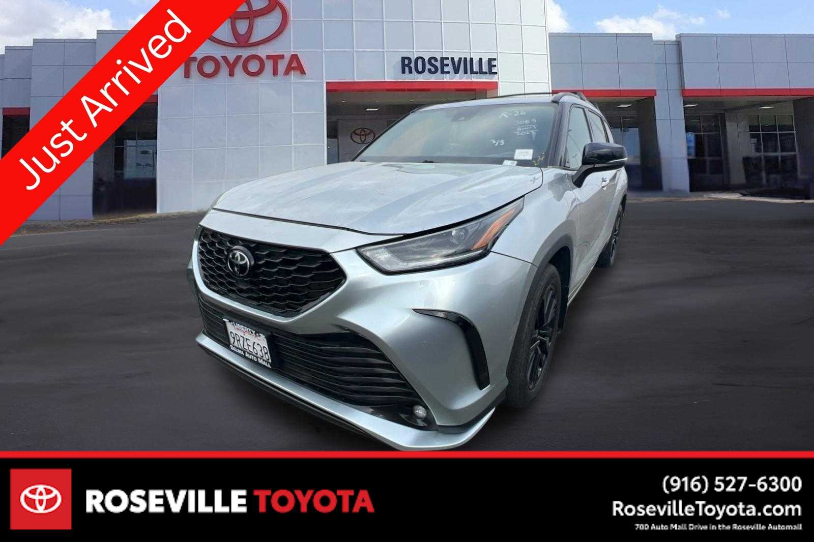 Thumbnail: 2023 Toyota Highlander - 1