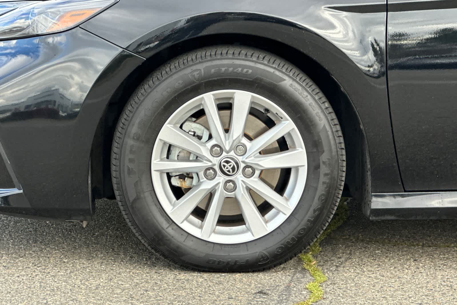 Thumbnail: 2025 Toyota Camry - 30