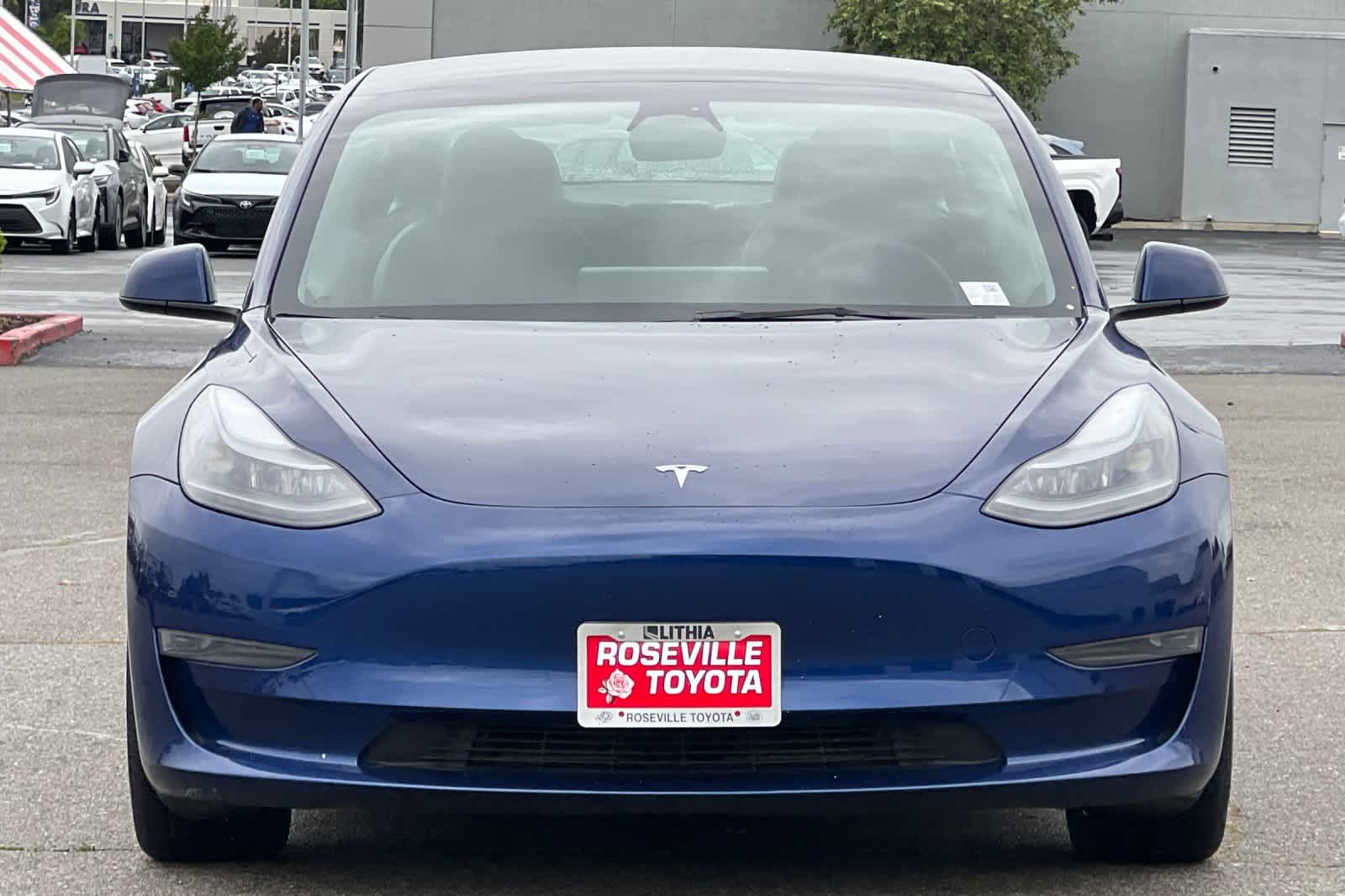 Thumbnail: 2023 Tesla Model 3 - 10