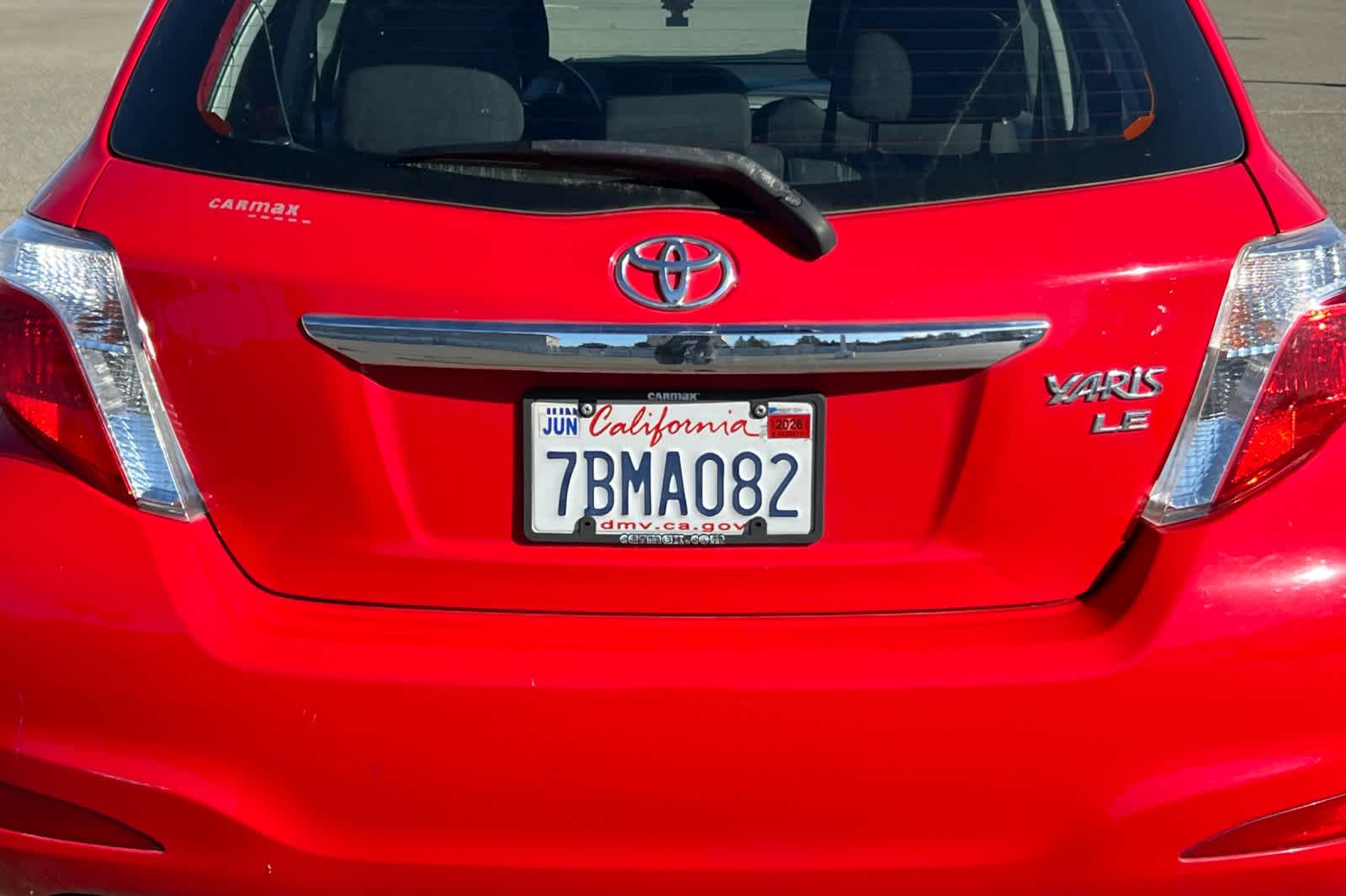 Thumbnail: 2014 Toyota Yaris - 15