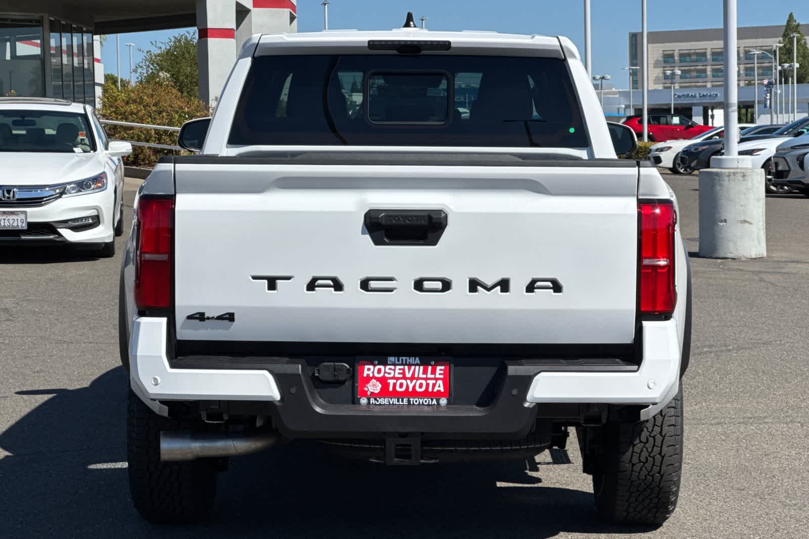 Thumbnail: 2025 Toyota Tacoma - 7