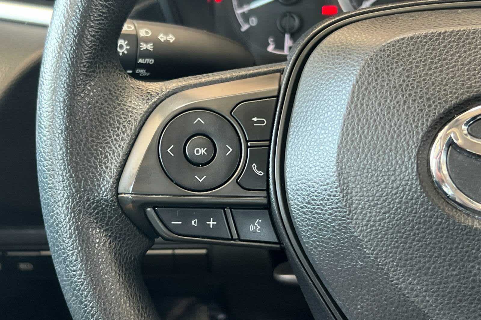 Thumbnail: 2022 Toyota Corolla - 23