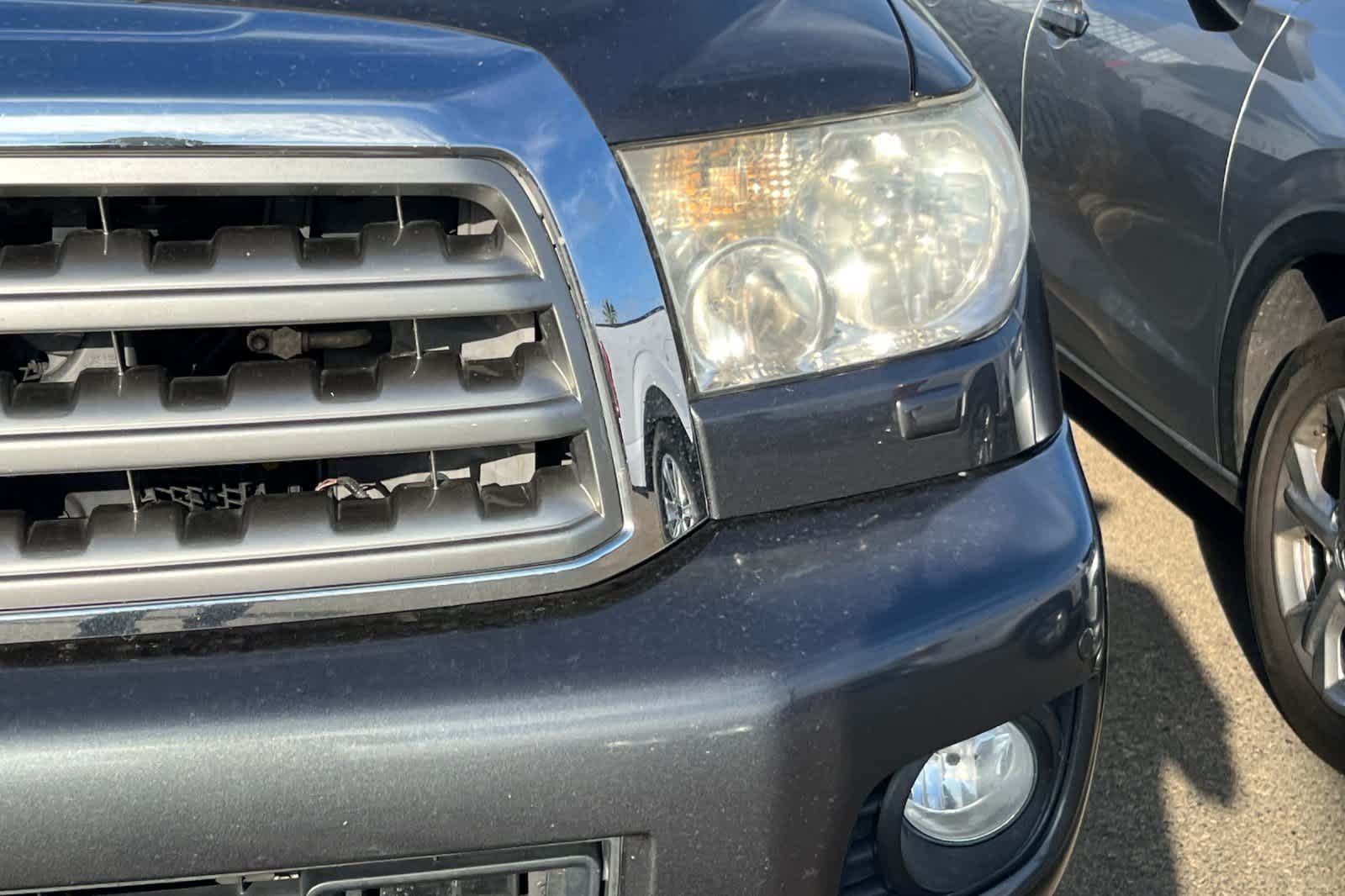 Thumbnail: 2017 Toyota Sequoia - 11
