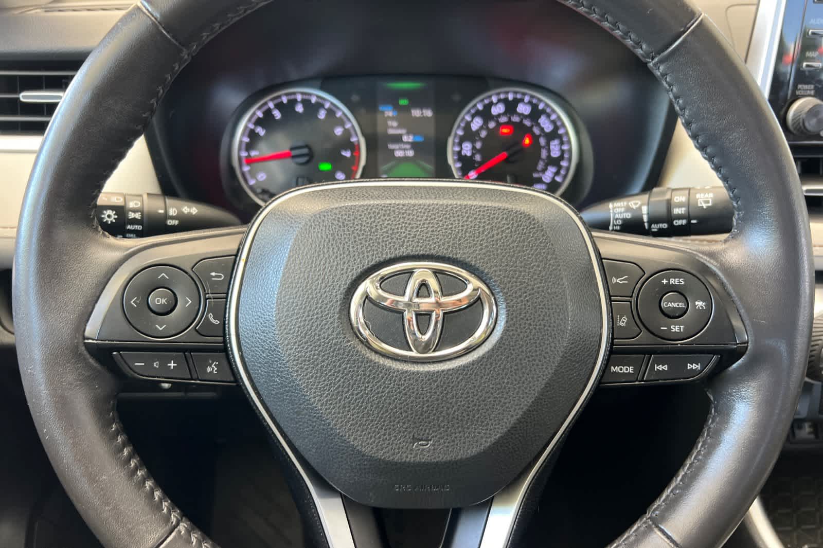 Thumbnail: 2019 Toyota RAV4 - 26