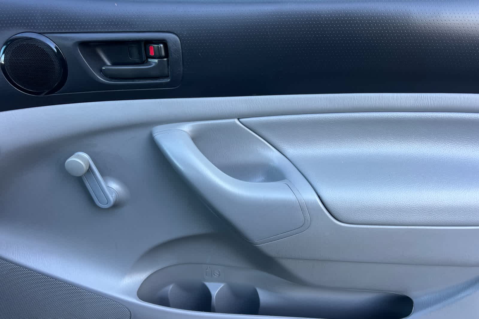 Thumbnail: 2014 Toyota Tacoma - 18