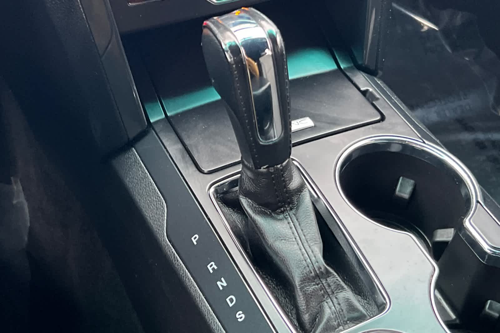 Thumbnail: 2017 Ford Explorer - 25