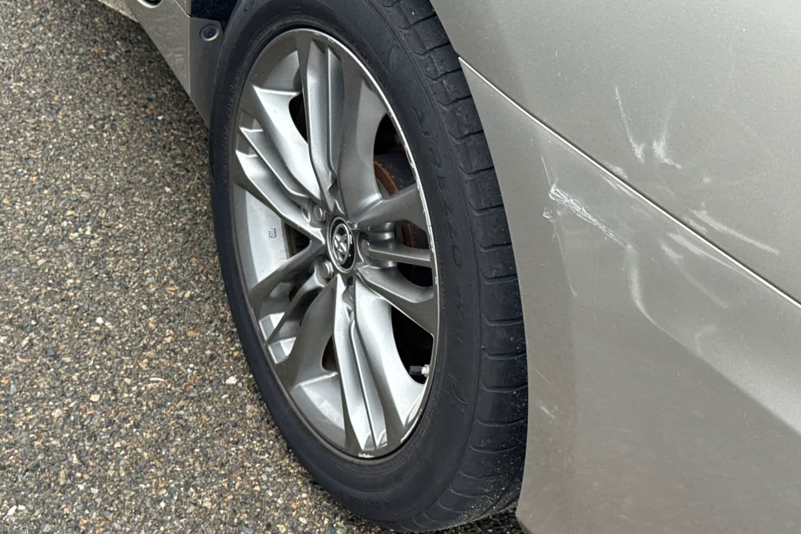 Thumbnail: 2016 Toyota Camry - 18