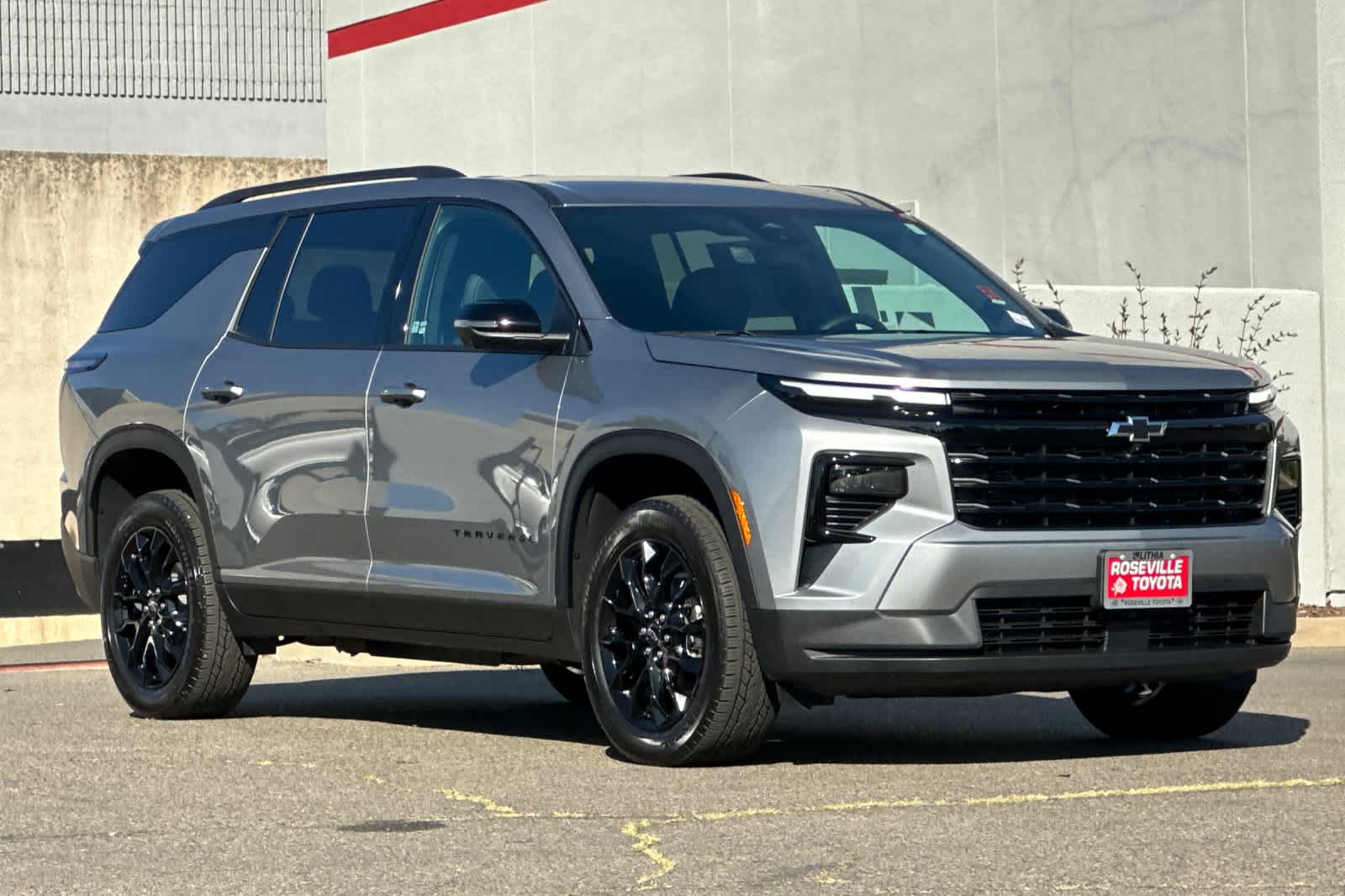 Thumbnail: 2026 Chevrolet Traverse - 5