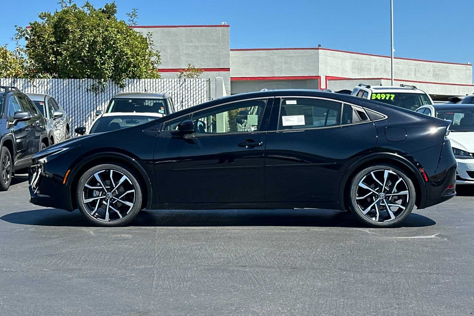 Thumbnail: 2025 Toyota Prius - 5