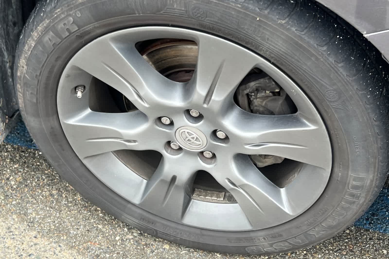 Thumbnail: 2015 Toyota Sienna - 12