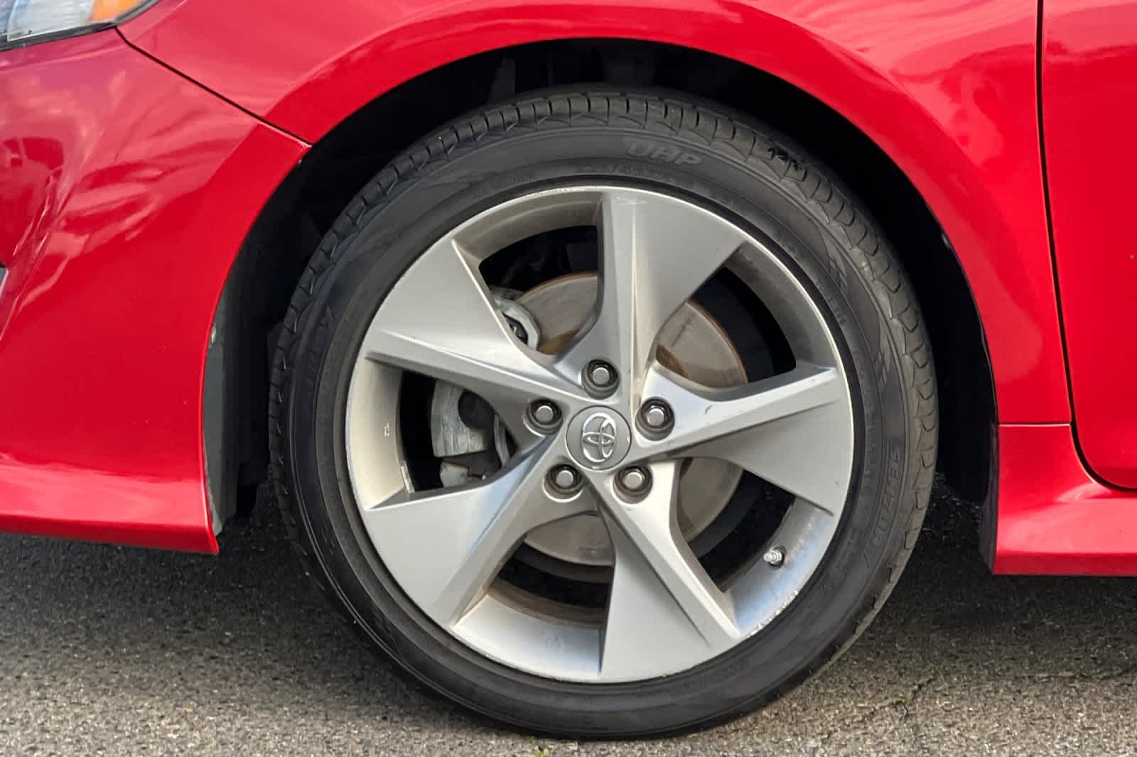 Thumbnail: 2012 Toyota Camry - 27