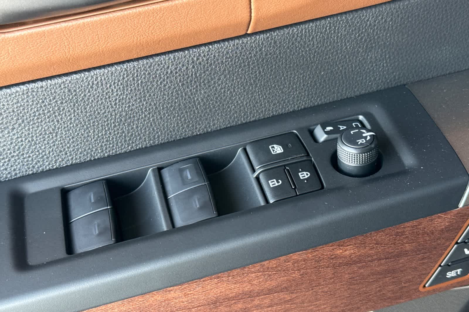 Thumbnail: 2026 Toyota Tundra - 13