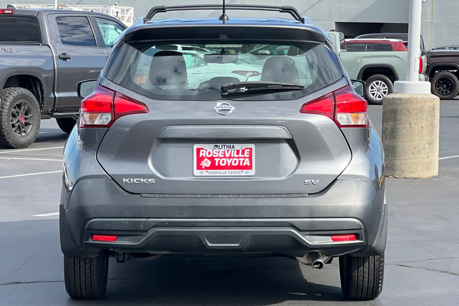 Thumbnail: 2019 Nissan Kicks - 8