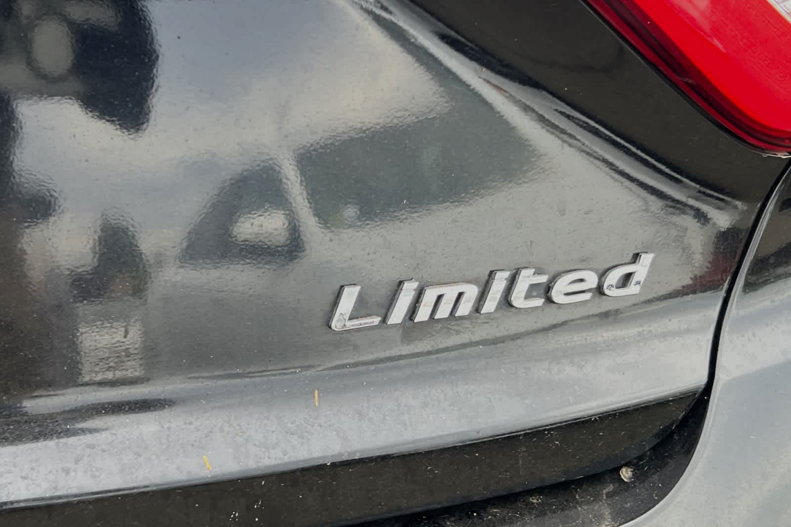 2017 Hyundai Sonata Limited 8