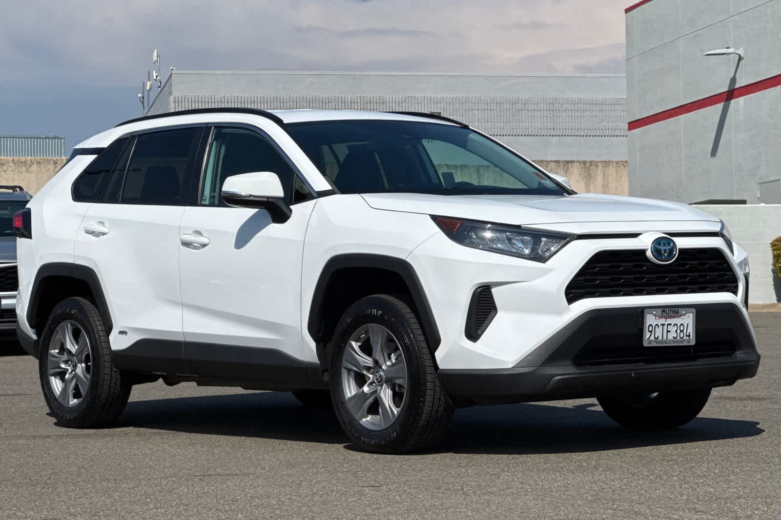 Thumbnail: 2022 Toyota RAV4 - 5