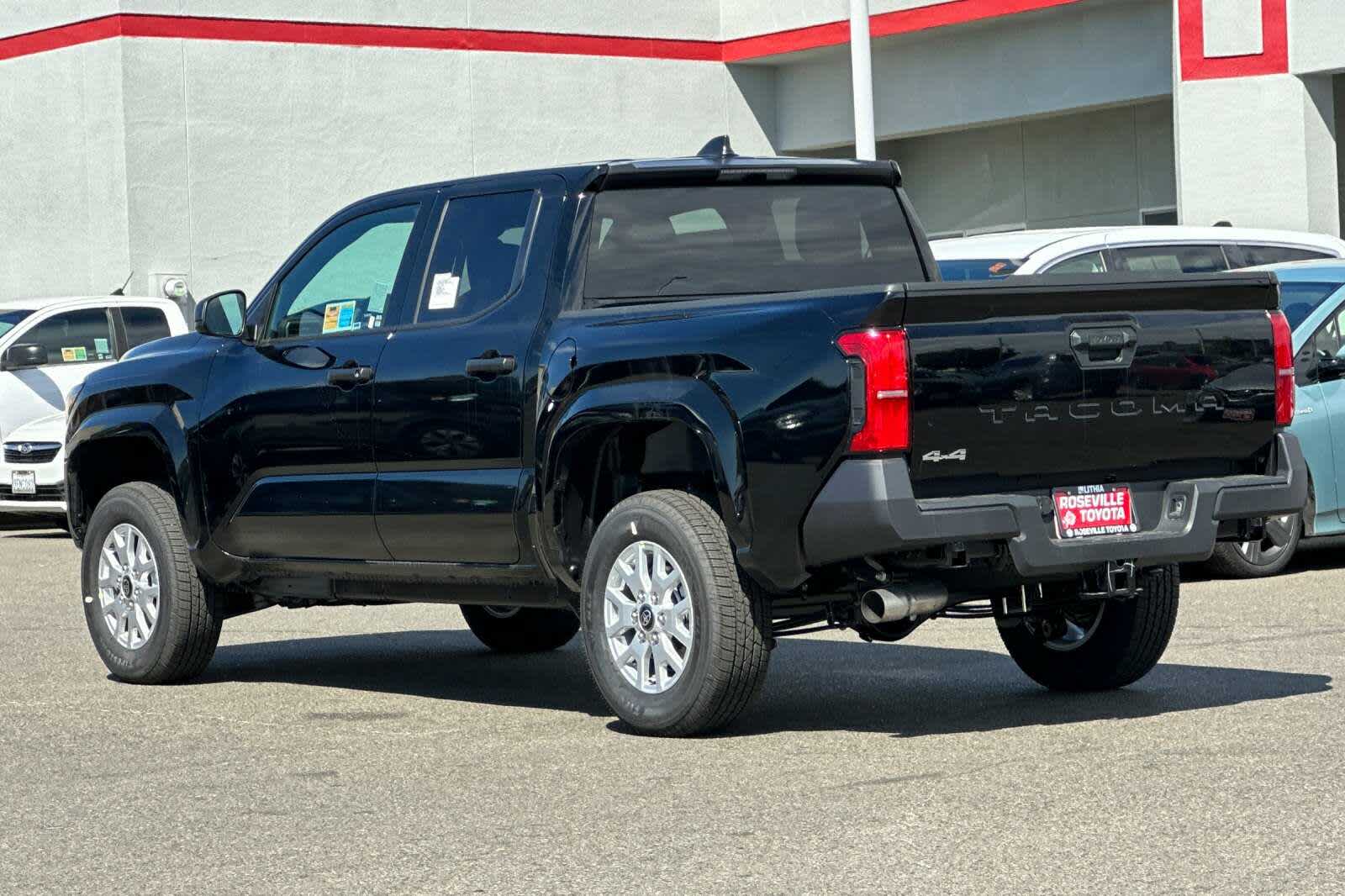 Thumbnail: 2025 Toyota Tacoma - 6