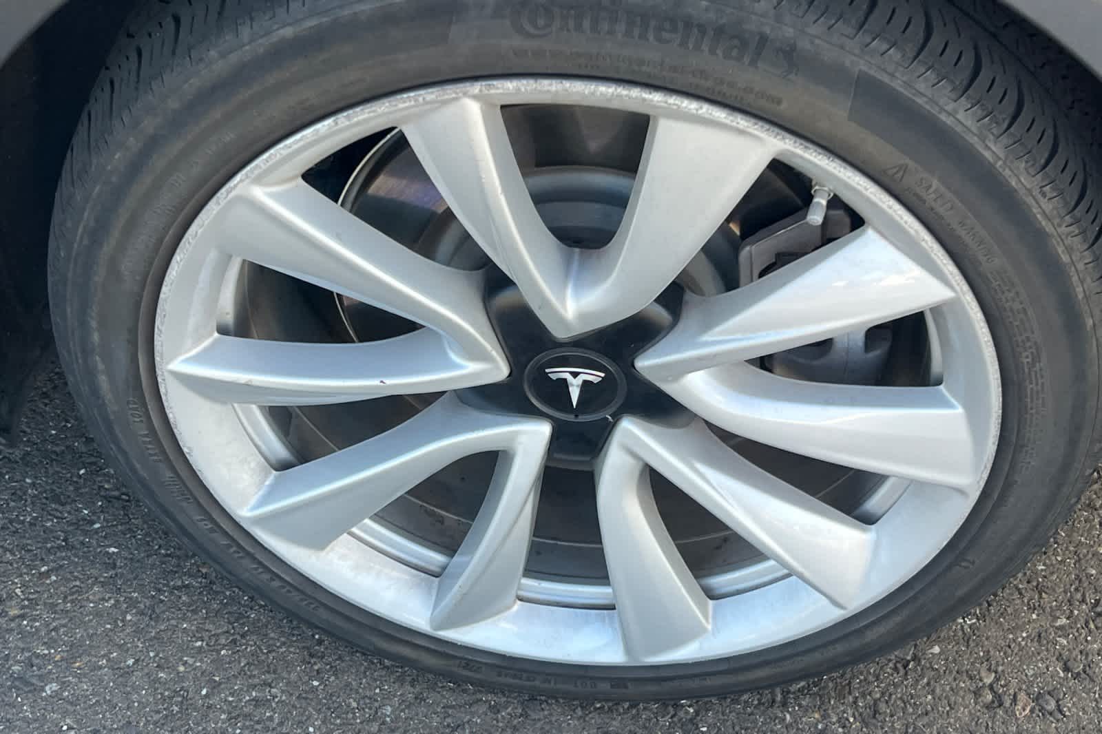 Thumbnail: 2018 Tesla Model 3 - 22