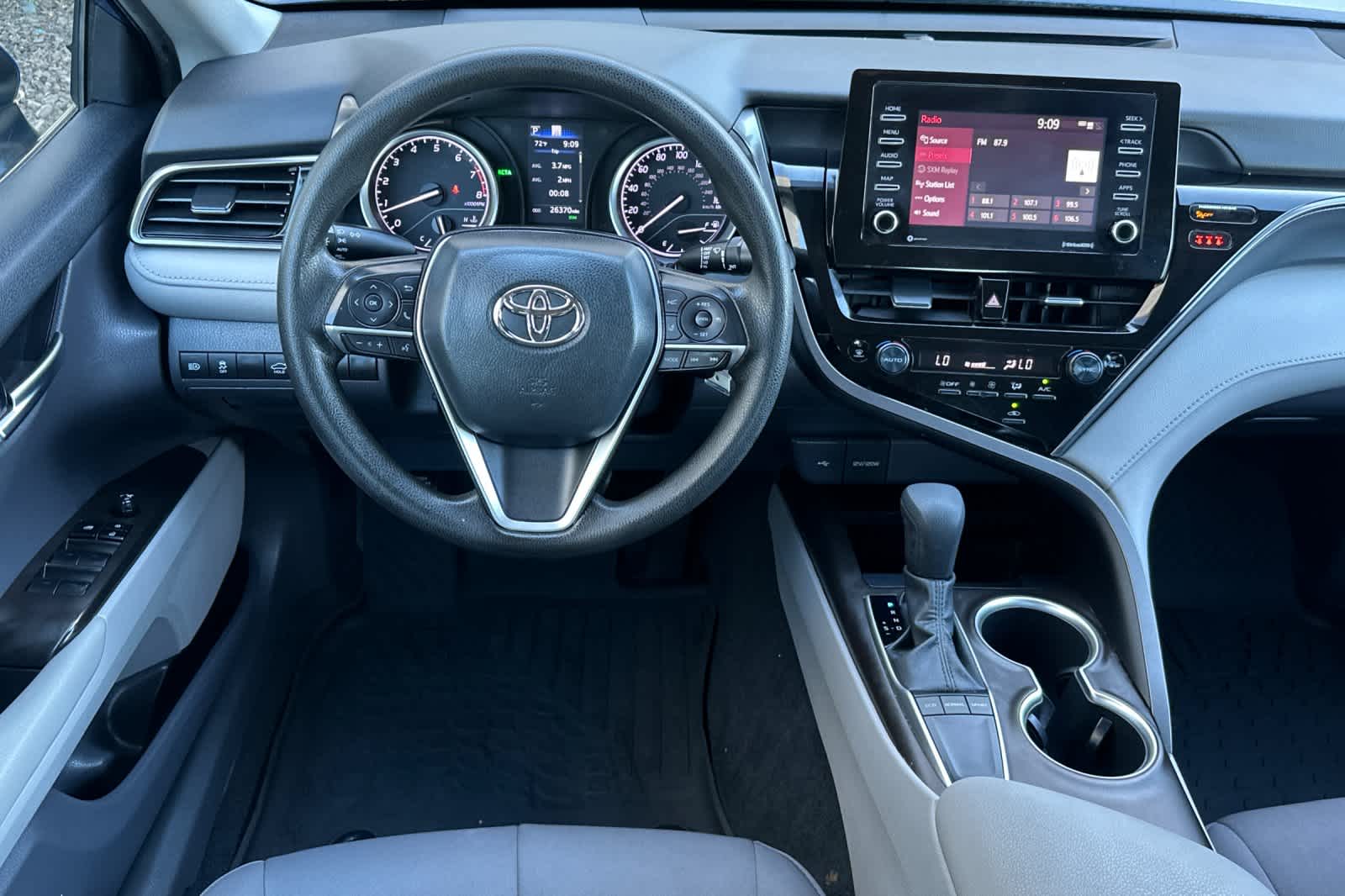 Thumbnail: 2023 Toyota Camry - 15