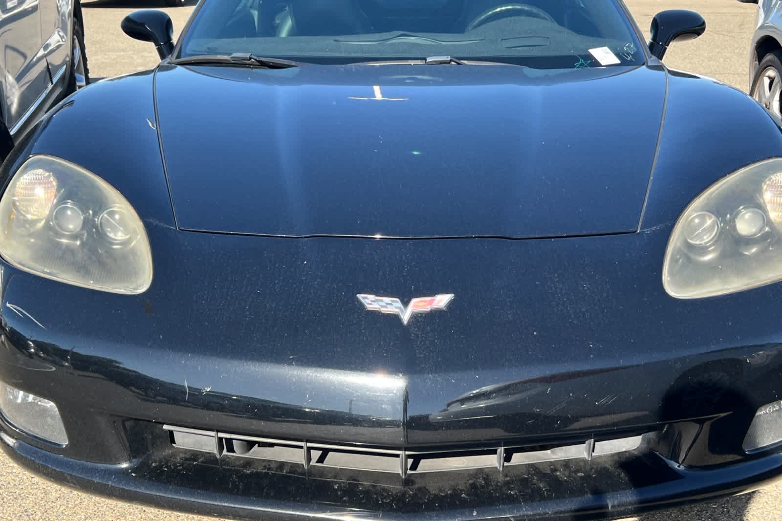 Thumbnail: 2005 Chevrolet Corvette - 12