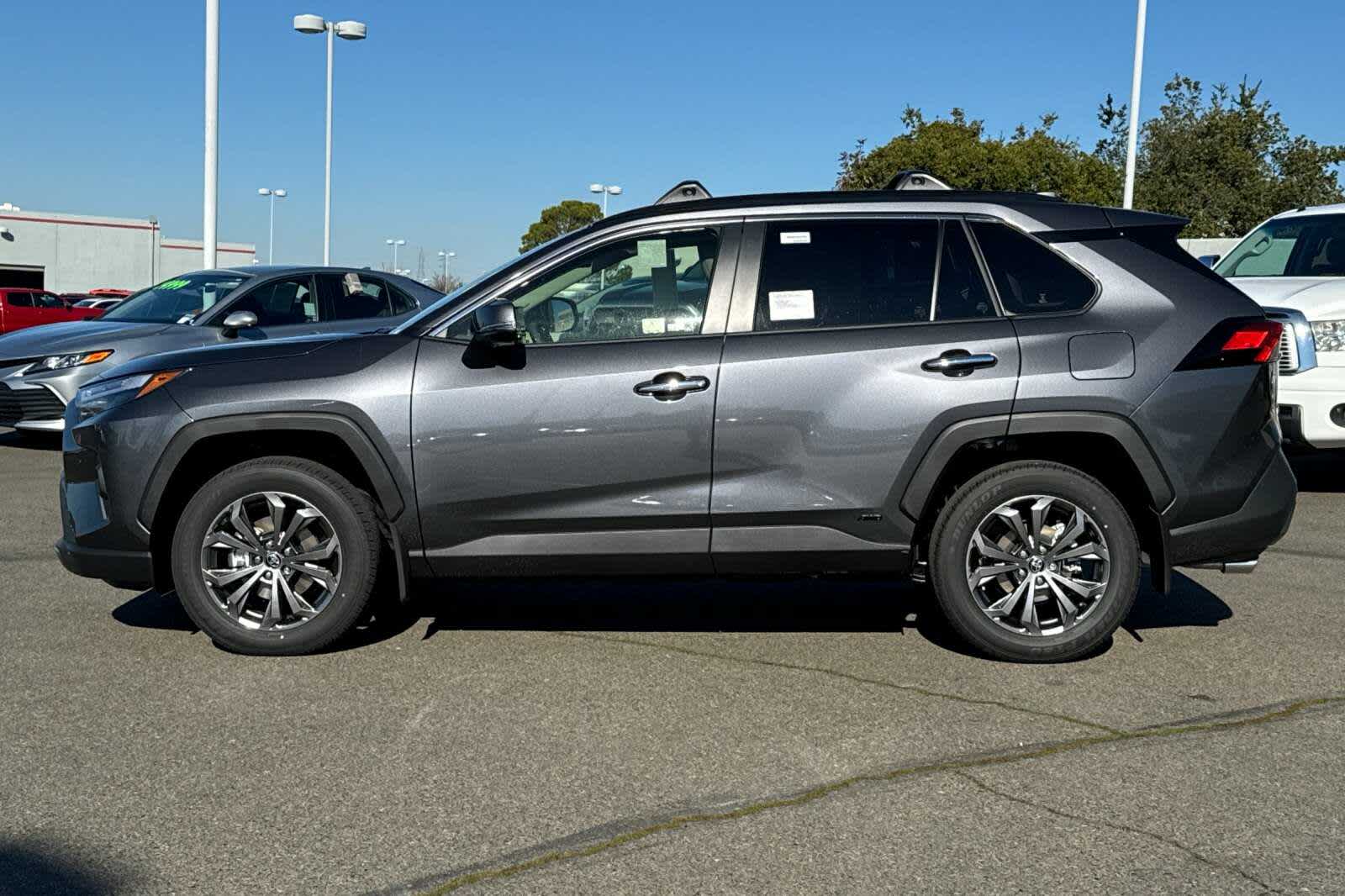 Thumbnail: 2025 Toyota RAV4 - 3