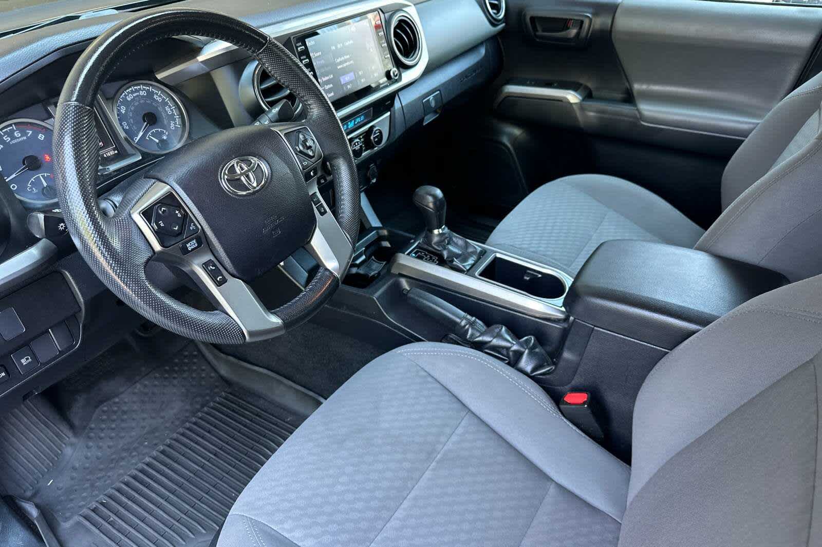 Thumbnail: 2021 Toyota Tacoma - 11