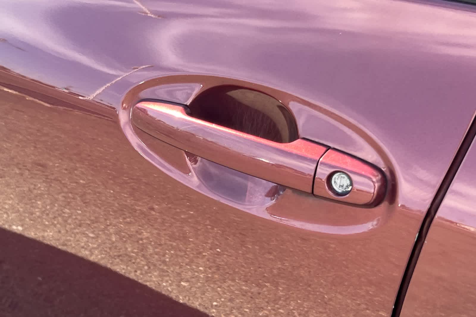 Thumbnail: 2010 Toyota Yaris - 19