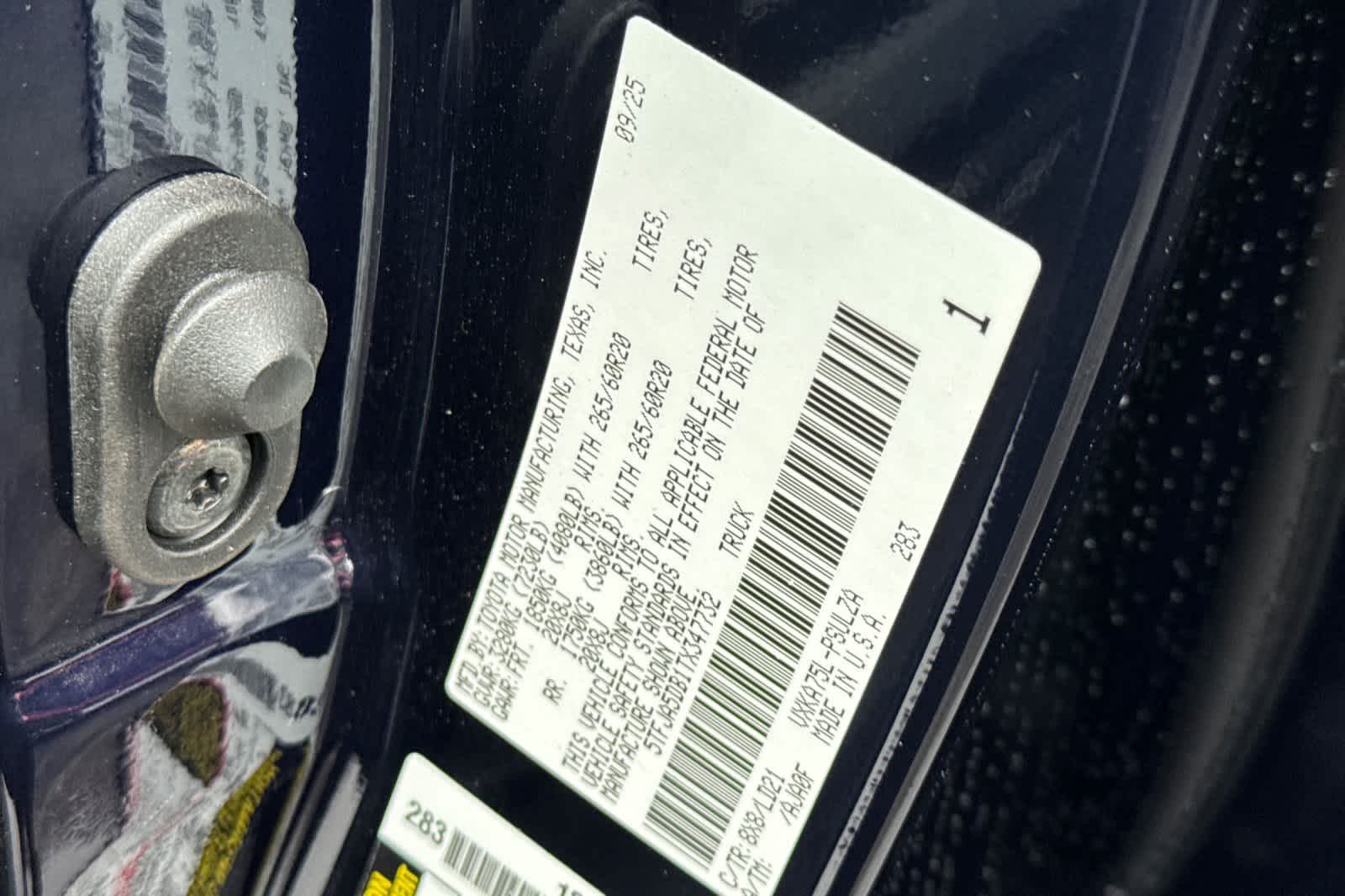 Thumbnail: 2026 Toyota Tundra - 33