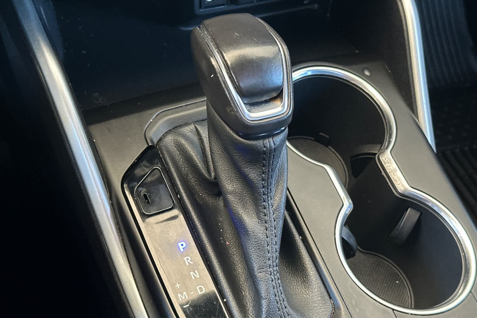 Thumbnail: 2021 Toyota Highlander - 25
