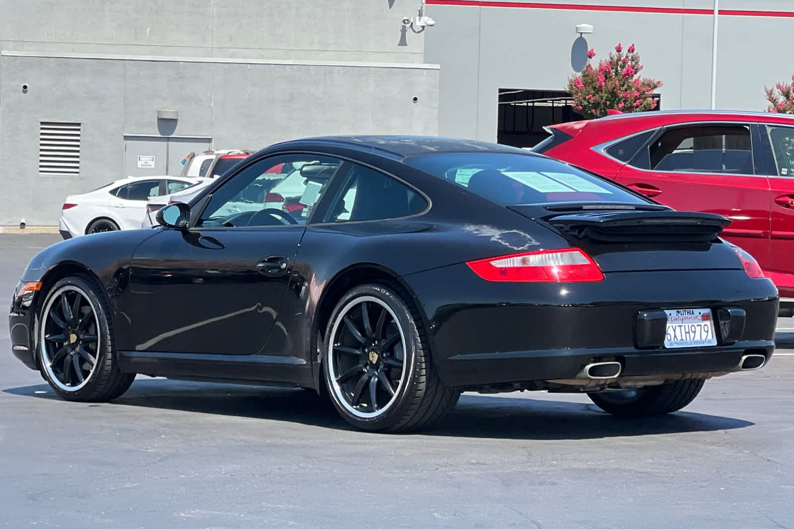 Thumbnail: 2007 Porsche 911 - 7