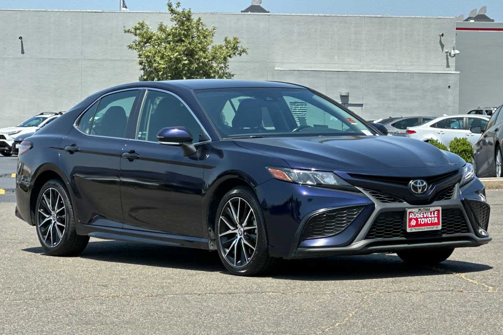 2022 Toyota Camry SE 5