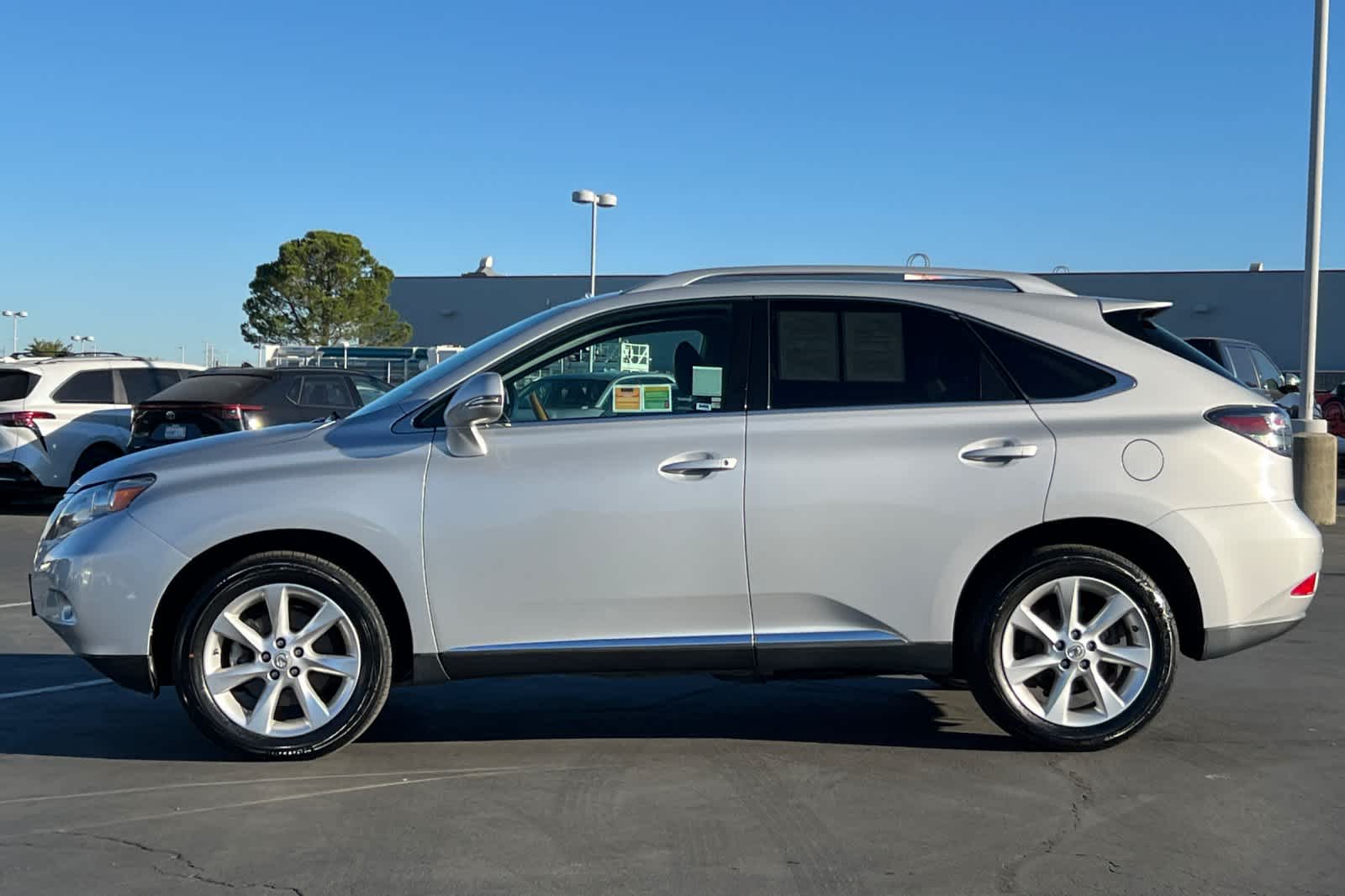 Thumbnail: 2011 Lexus RX - 9