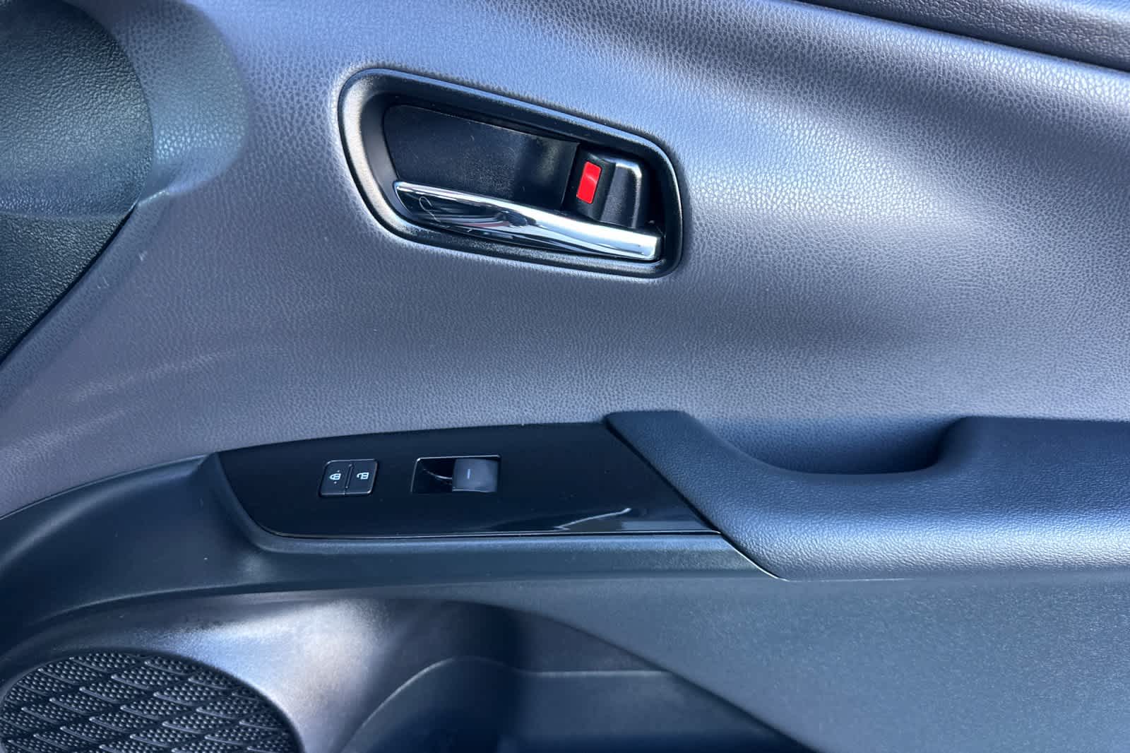 Thumbnail: 2021 Toyota Prius Prime - 20