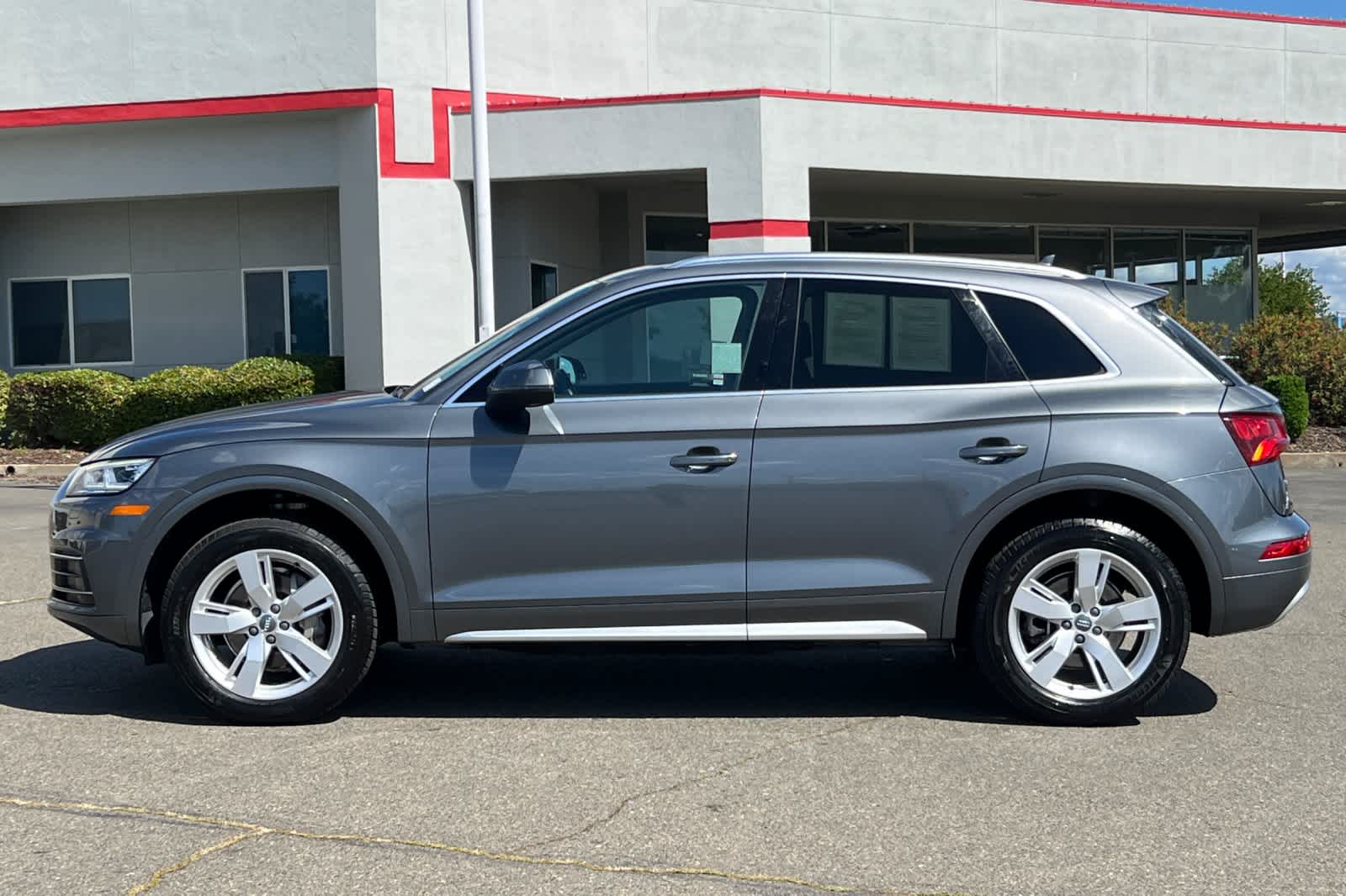 Thumbnail: 2018 Audi Q5 - 9