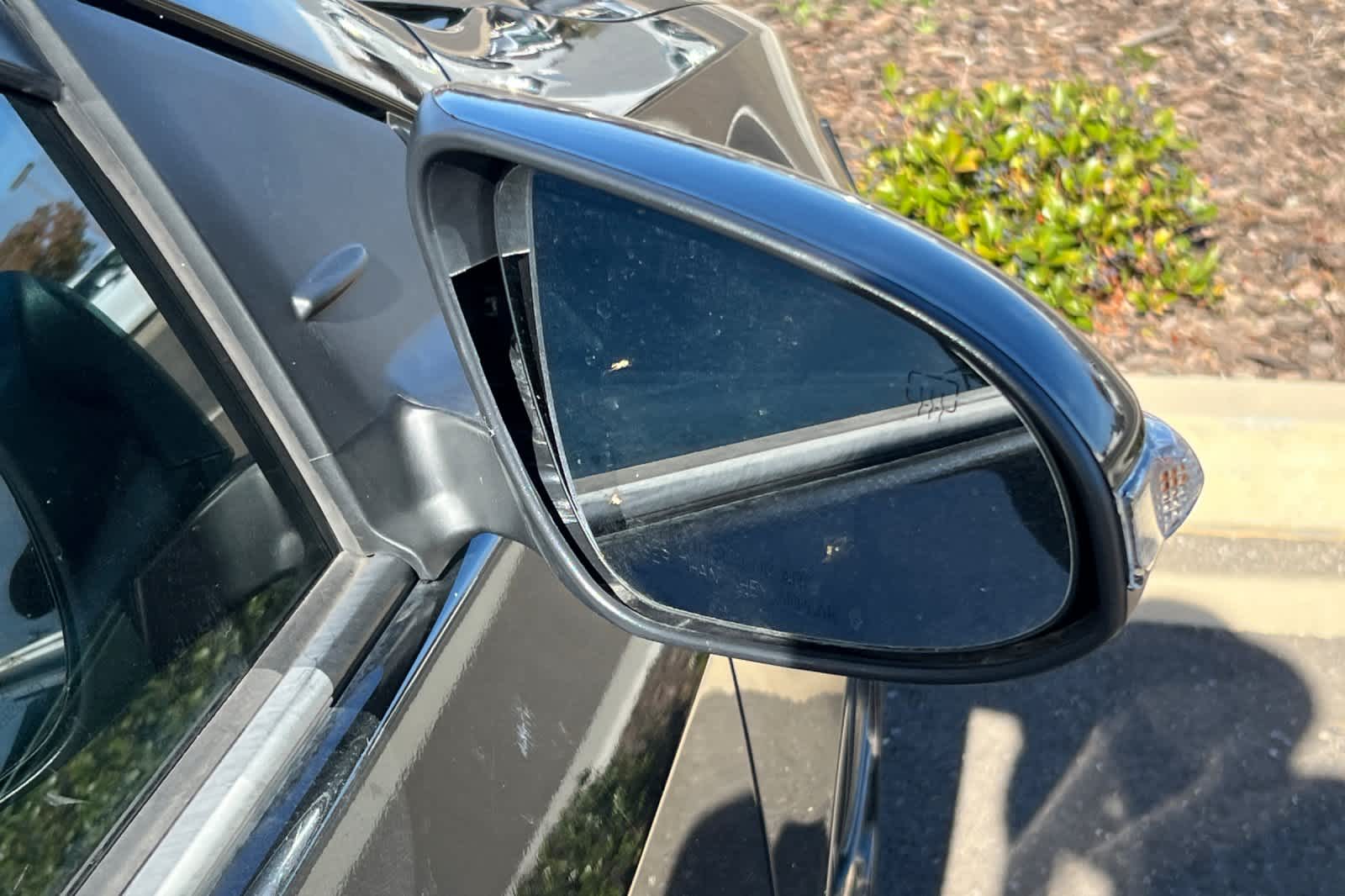 Thumbnail: 2016 Toyota Corolla - 12